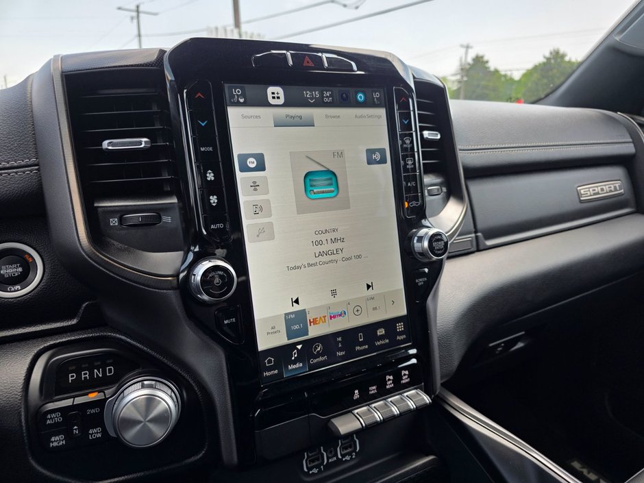 2022 Ram 1500 Sport Sport / Hemi / Remote Start