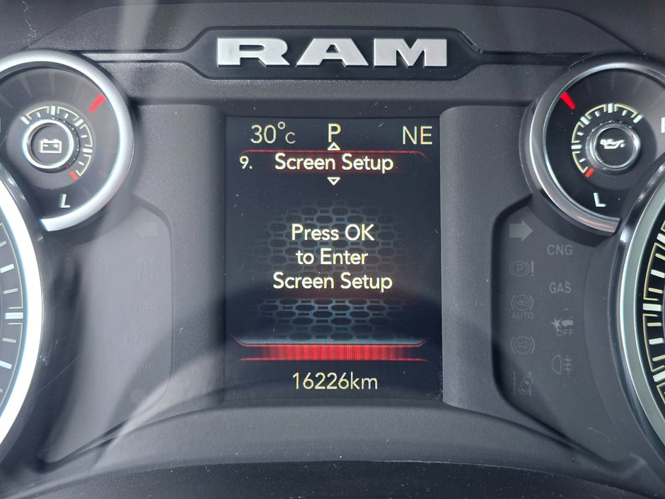 Ram 1500 Big Horn/Lone Star 2023 Big Horn / Hemi / Trailer Brake Controller