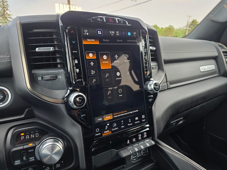 2023 Ram 1500 Sport/Rebel Rebel / HEMI / Leather / Sunroof
