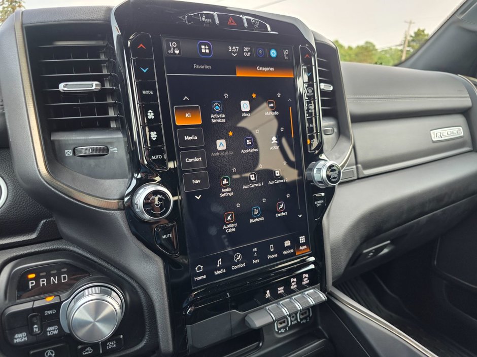 2023 Ram 1500 Sport/Rebel Rebel / HEMI / Leather / Sunroof