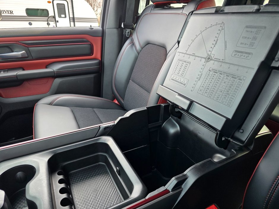Ram 1500 REBEL 2025-37
