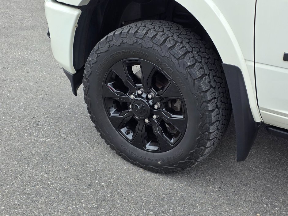 2022 Ram 2500 Limited Limited / Cummins Diesel / Vented Seats