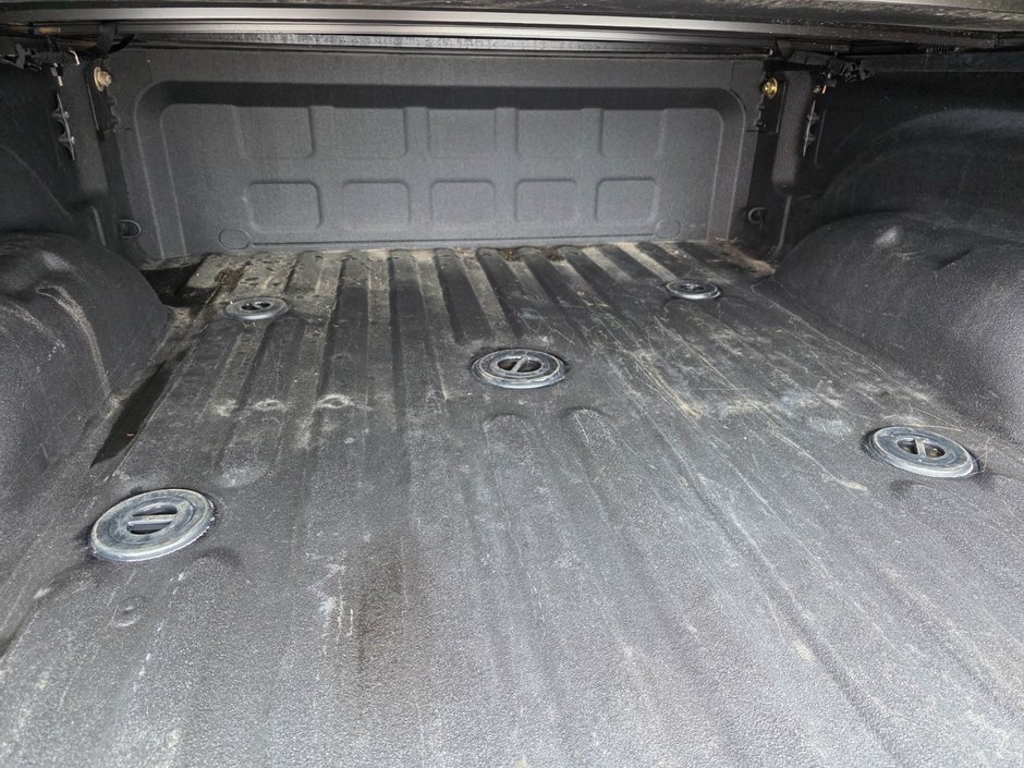 2022 Ram 2500 Limited Limited / Cummins Diesel / Vented Seats