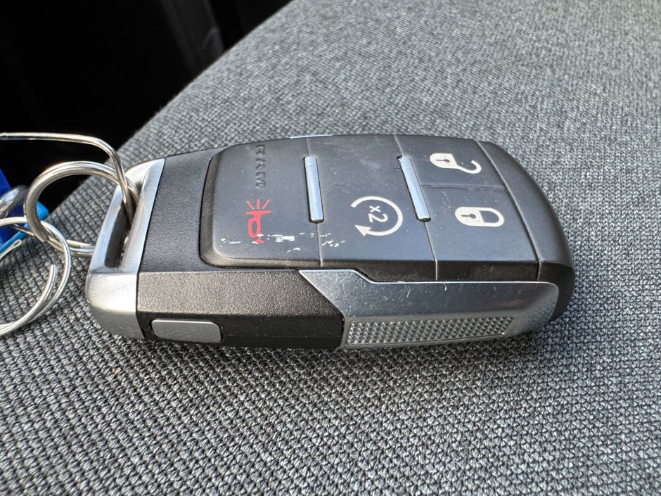 2022 Ram 2500 Big Horn-10