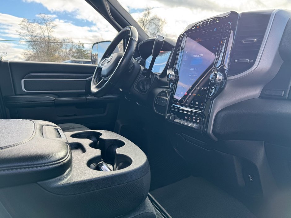 2022 Ram 2500 Big Horn-19