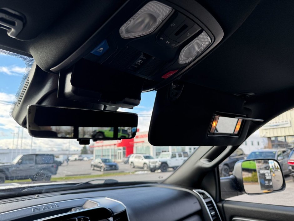 2022 Ram 2500 Big Horn-28