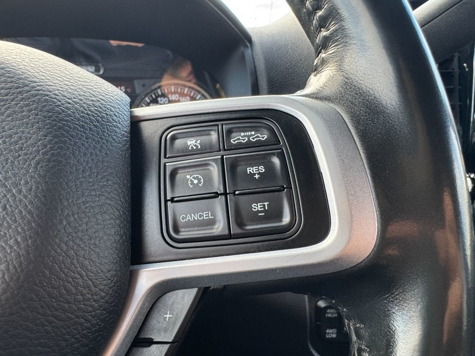 2022 Ram 2500 Big Horn-18