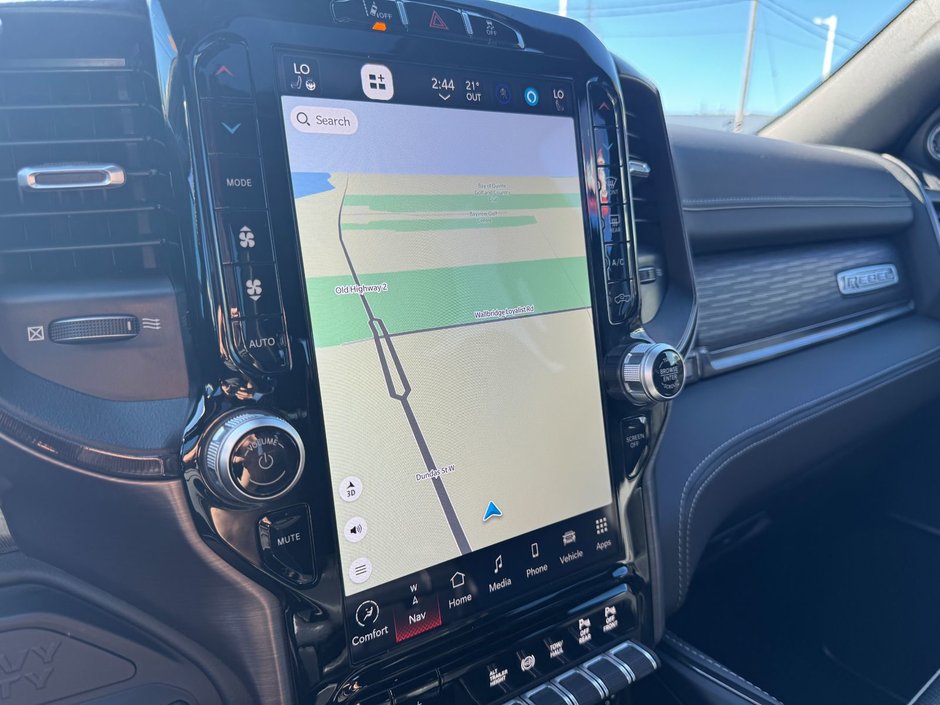 2024 Ram 2500 Rebel Rebel / Sunroof / Tow group / 5th wheel prep