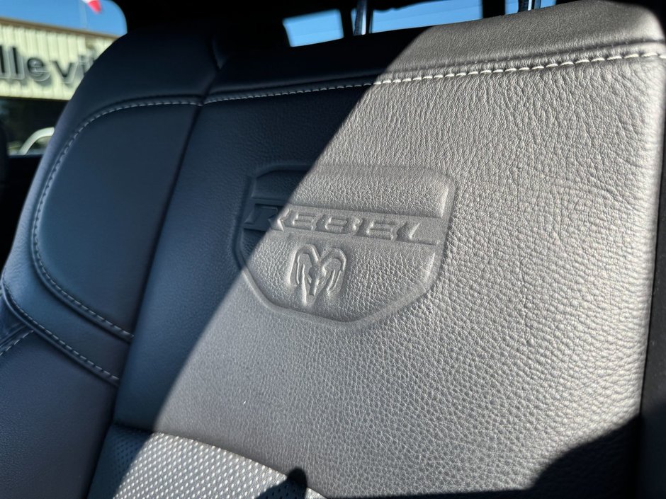 2024 Ram 2500 Rebel Rebel / Sunroof / Tow group / 5th wheel prep