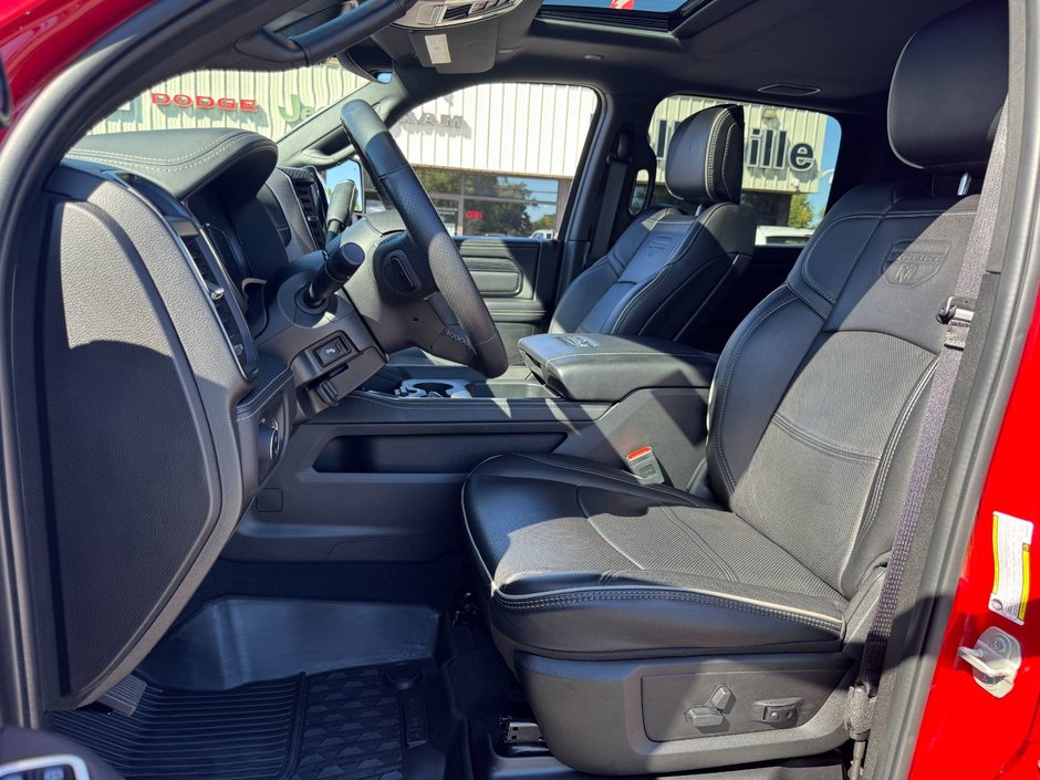 2024 Ram 2500 Rebel Rebel / Sunroof / Tow group / 5th wheel prep