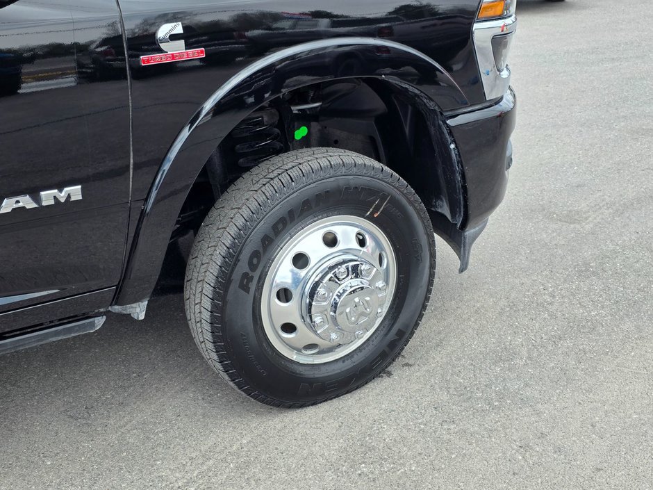 2025 Ram 3500 LIMITED LONGHORN