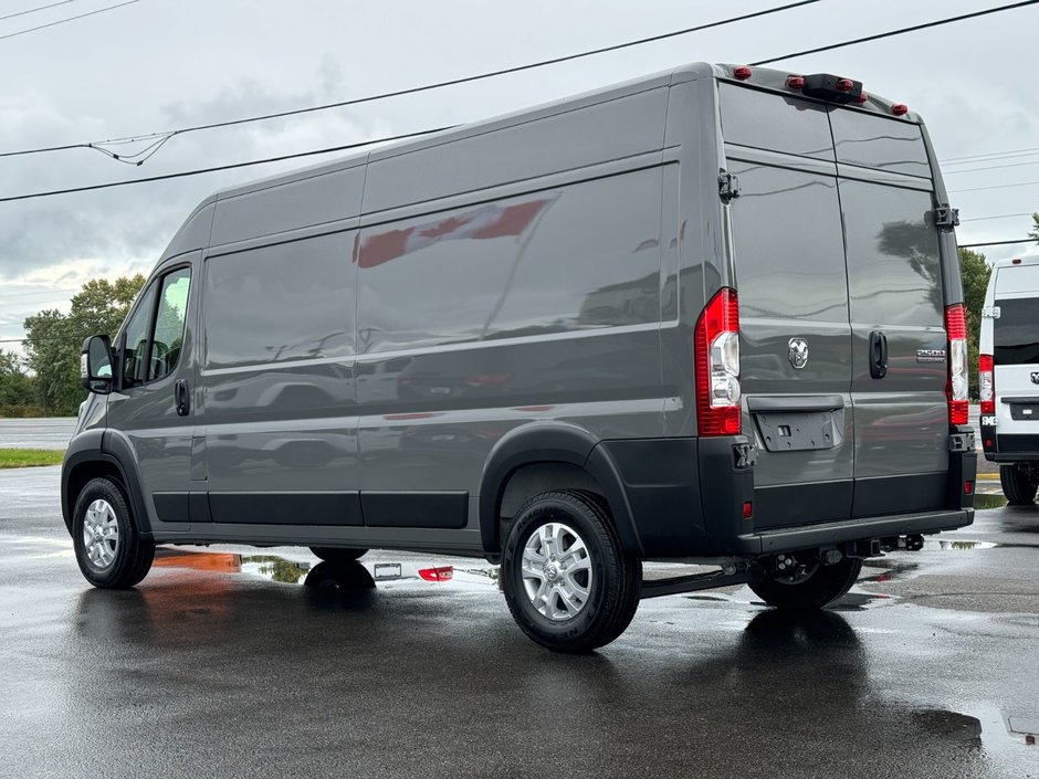 Ram PROMASTER CARGO VAN 2500 SLT+ 2025