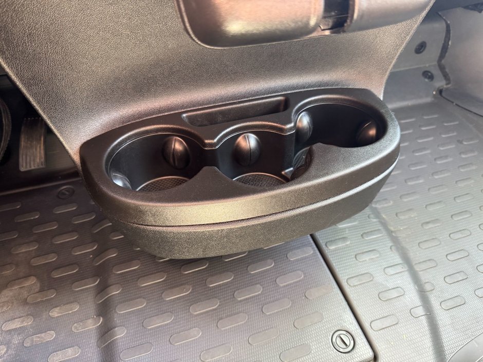 2025 Ram ProMaster Cargo Van High Roof-24