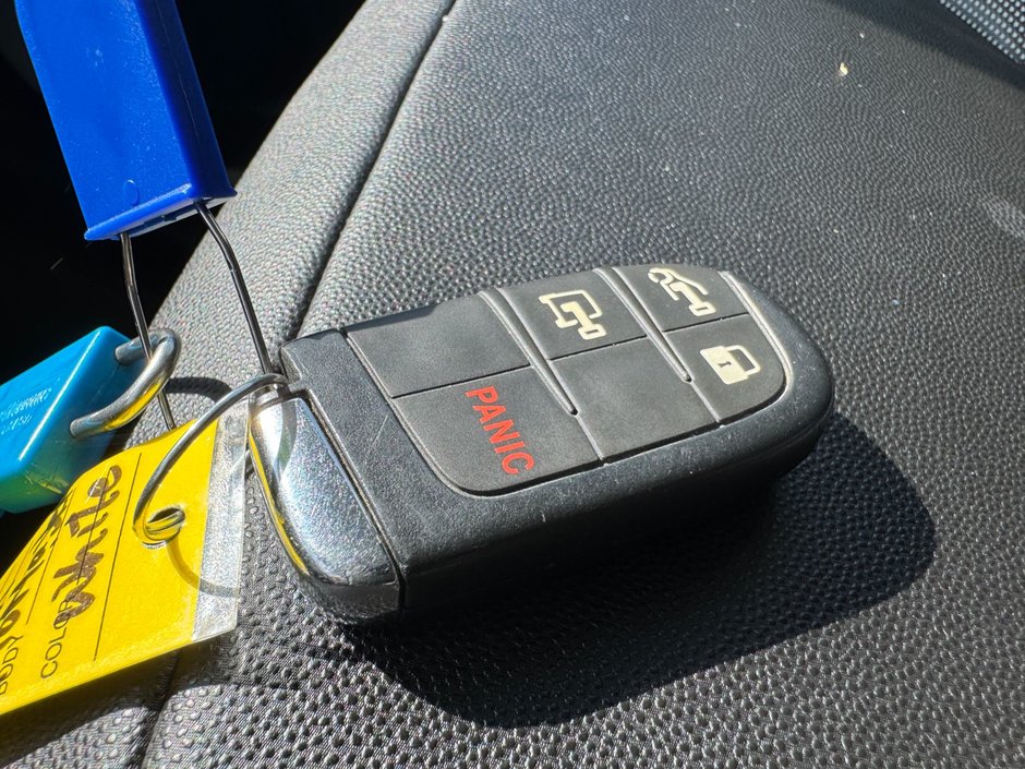 2025 Ram ProMaster Cargo Van High Roof-9