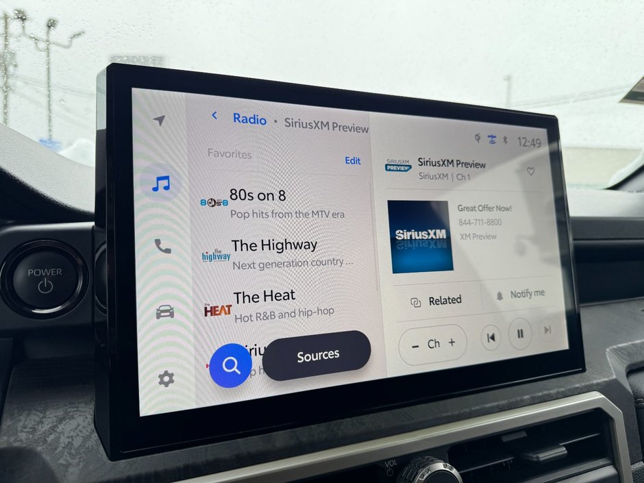 2025 Toyota Tacoma Hybrid / Navigation / Power Side Steps-19