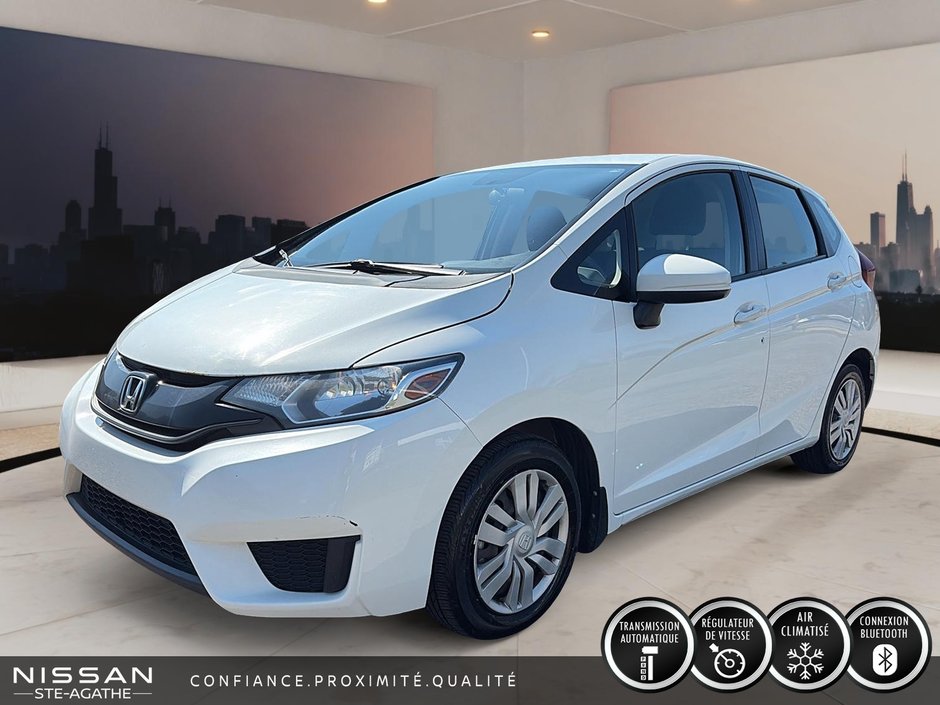 2016 Honda Fit LX in Ste-Agathe des Monts, Quebec