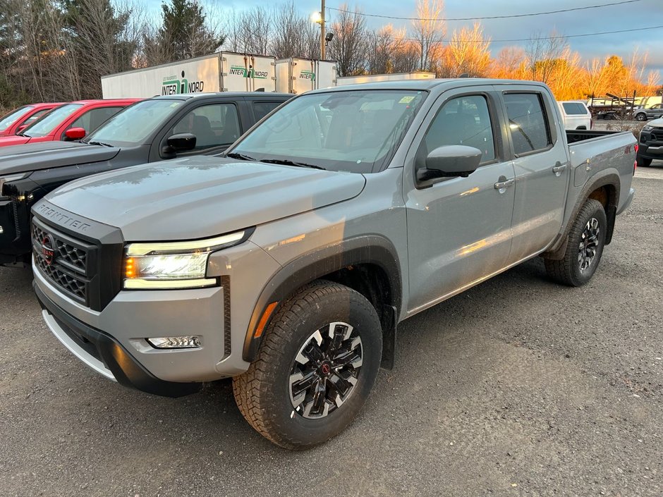 2024  Frontier PRO 4X in Saint-Jérôme, Quebec