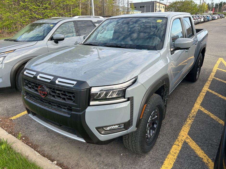 2025 Nissan Frontier PRO-4X CREW CAB in Saint-Jérôme, Quebec