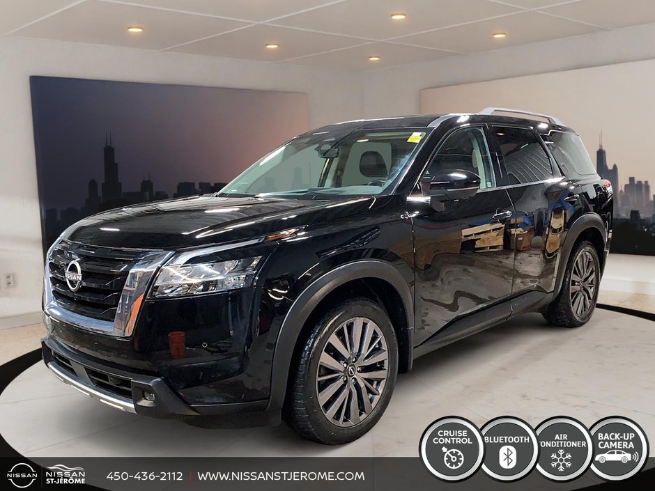 Nissan Pathfinder SL AUTOMATIQUE CUIR TOIT NAVIGATION CAMÉRA RECUL 2023 à Saint-Jérôme, Québec