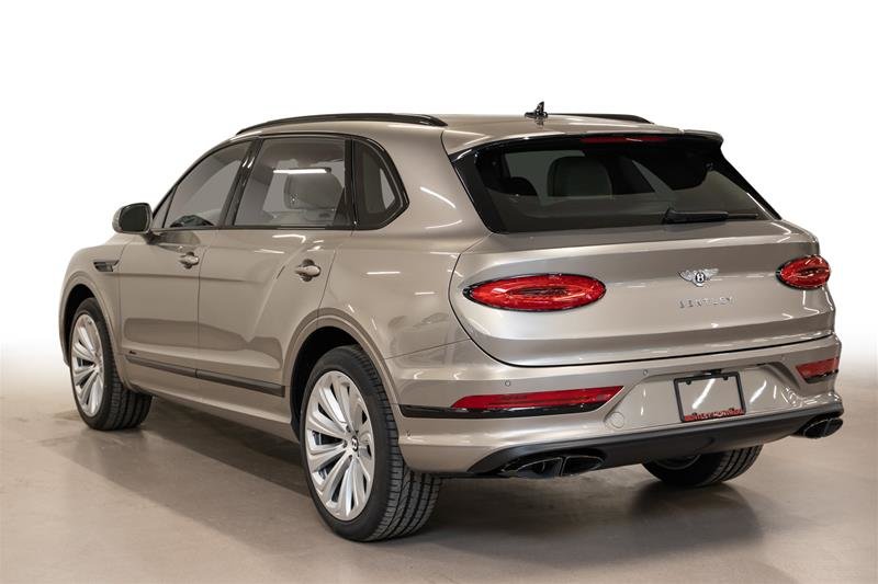 Bentley Bentayga EWB Azure 2023-2