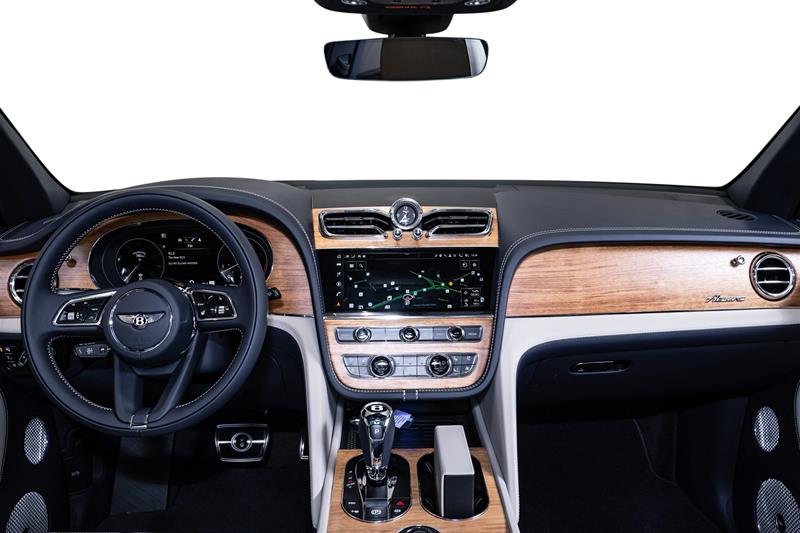 Bentley Bentayga EWB Azure 2023-14