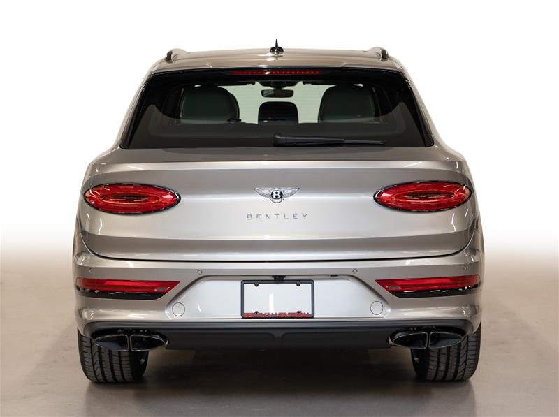 Bentley Bentayga EWB Azure 2023-8