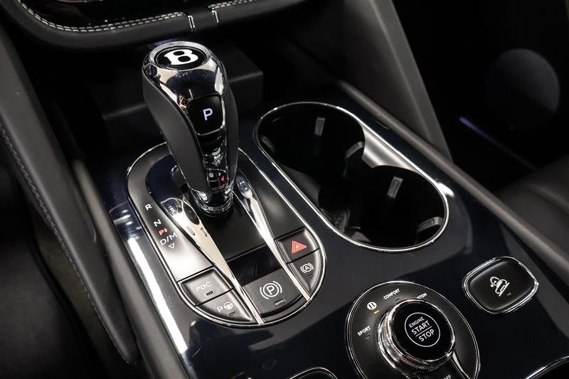 Bentley Bentayga EWB 2023-21
