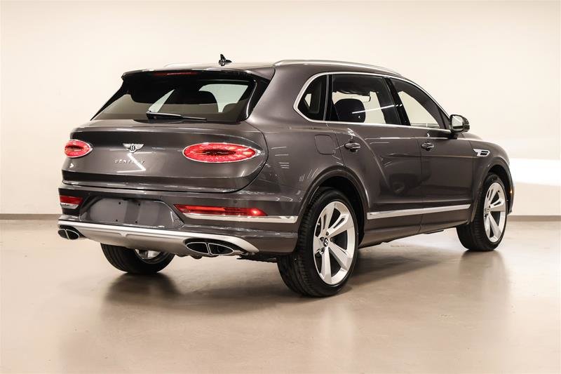 Bentley Bentayga EWB V8 2024-32