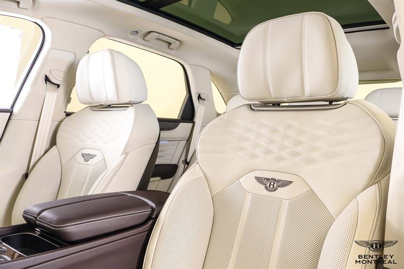 Bentley Bentayga Azure V8 2025-5