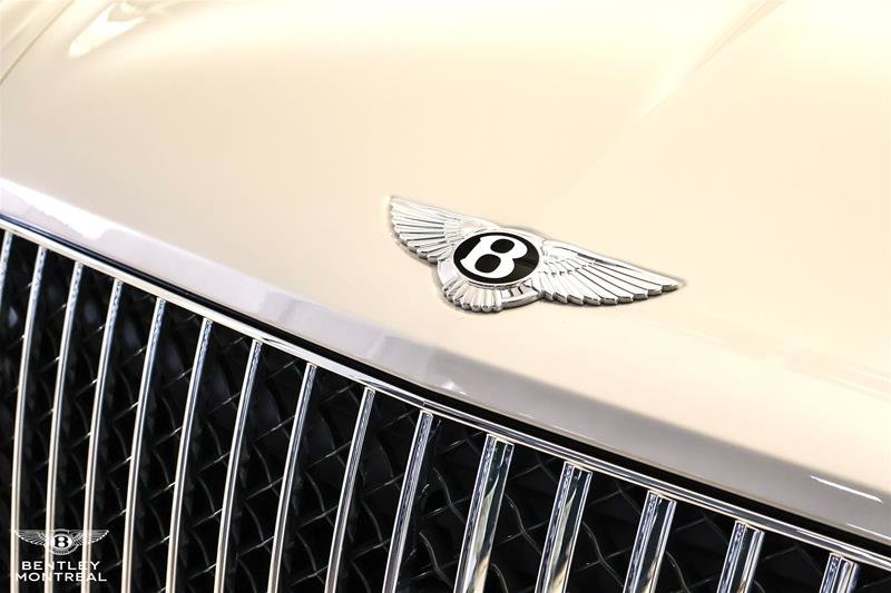 Bentley Bentayga Azure V8 2025-2