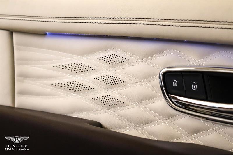 Bentley Bentayga Azure V8 2025-27