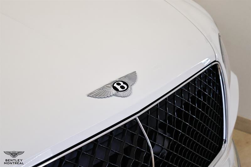 Bentley Bentayga V8 2026-25