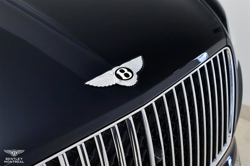 Bentley Bentayga Azure V8 2026-25