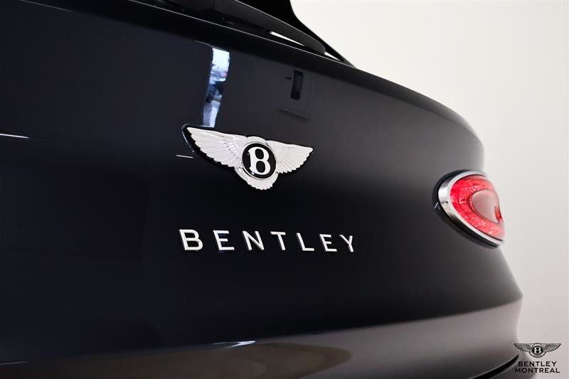 Bentley Bentayga Azure V8 2026-17