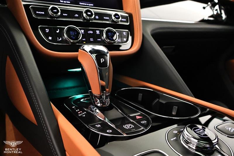 Bentley Bentayga Azure V8 2026-12