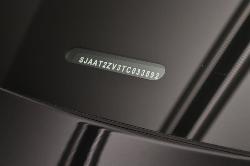 2026 Bentley Bentayga V8-21