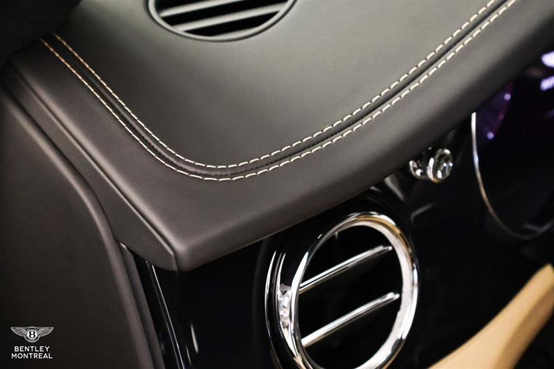 2026 Bentley Bentayga V8-18