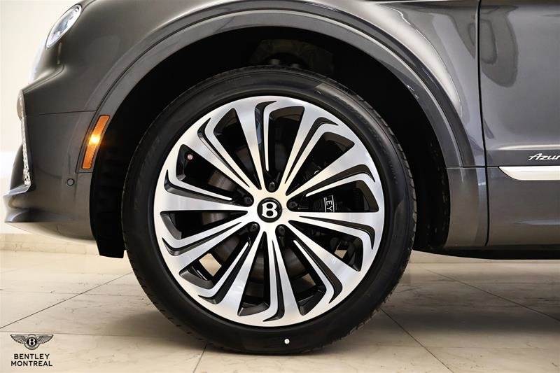 2026 Bentley Bentayga Azure V8-15