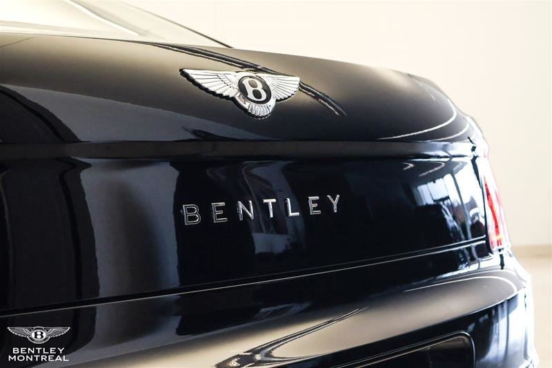 2024 Bentley Flying Spur V8 S-18
