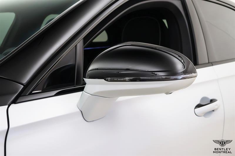 Bentley Flying Spur Azure 2026-13