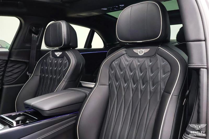 Bentley Flying Spur Azure 2026-16
