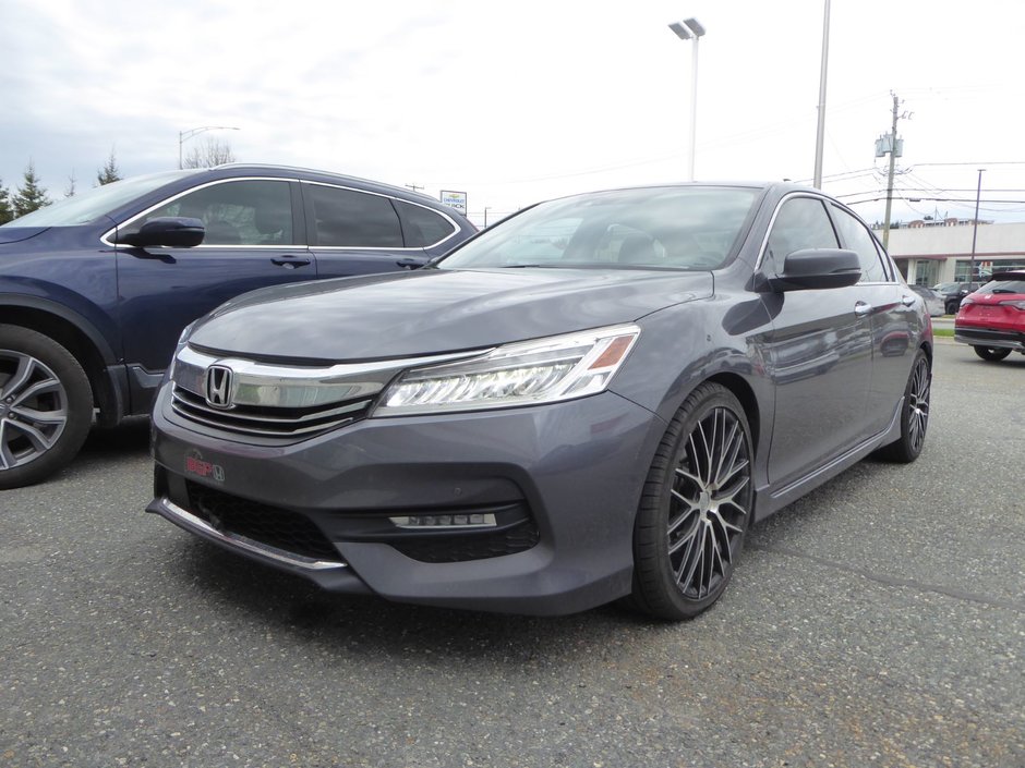 Honda Accord Sedan TOURING 2017 à Saint-Georges, Québec