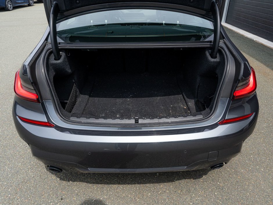 2022 BMW 3 Series 330i xDrive
