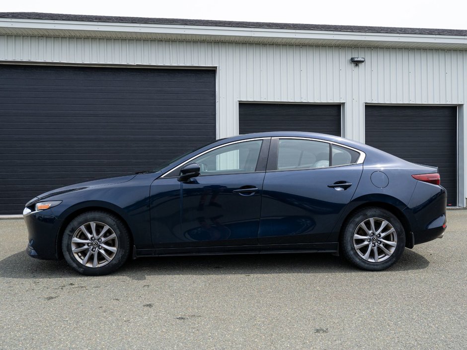 2021 Mazda 3 GS