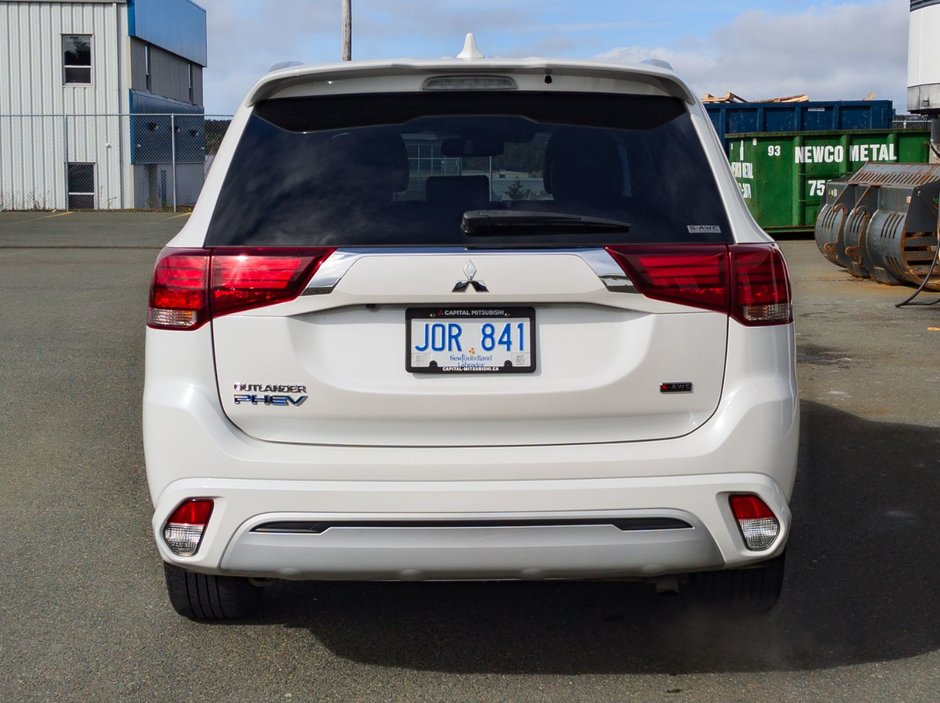 2022 Mitsubishi OUTLANDER PHEV GT