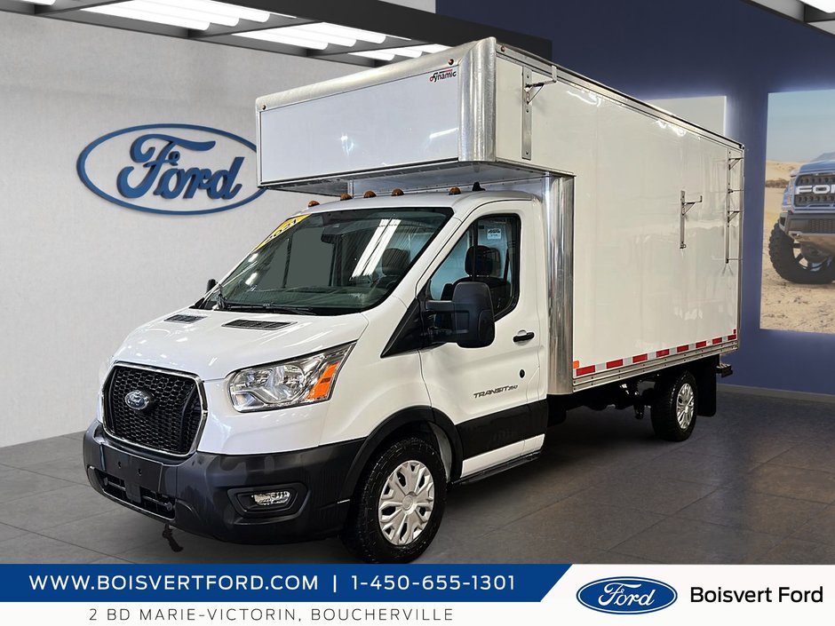 2021 Ford TRANSIT CUTAWAY 350 cube 12 pieds deck in Boucherville, Quebec