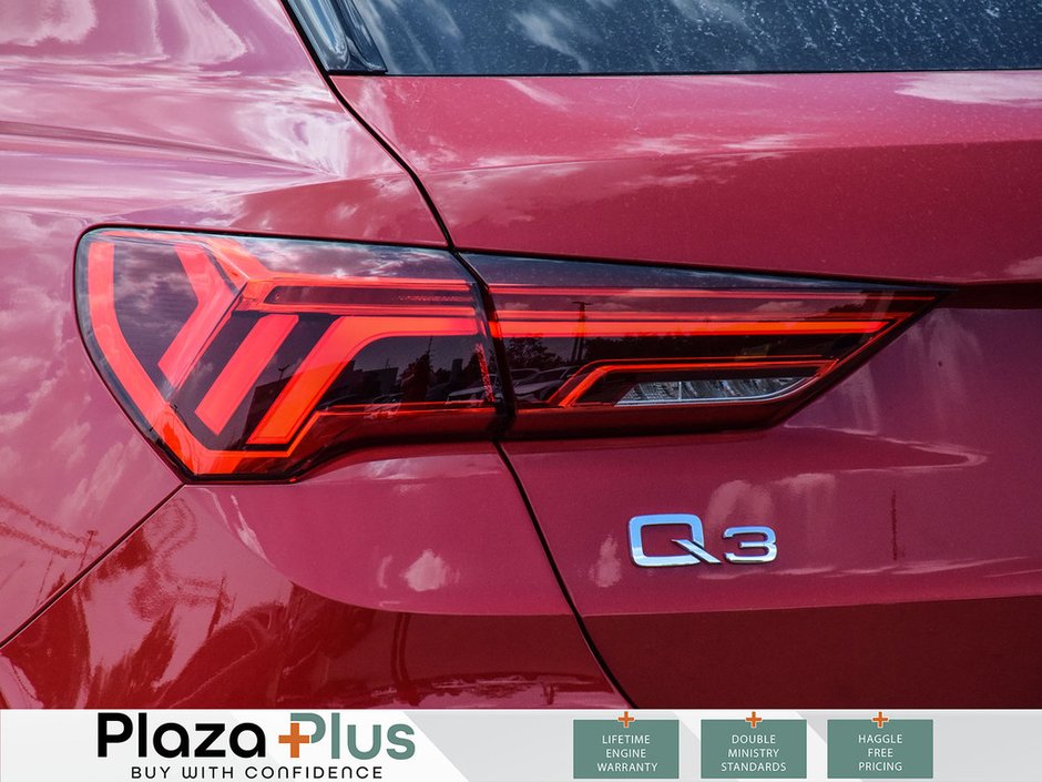 2025 Audi Q3 PREMIUM Leather  |  Black Optic | Vorsprung pkg