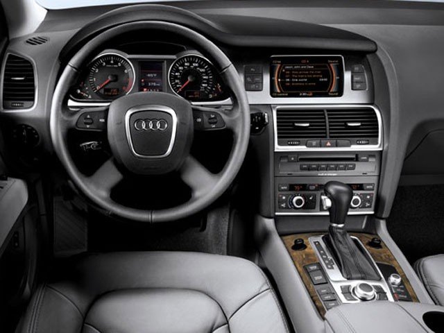 2008 Audi Q7 3.6L Sold AS-IS | Clean CarFax Report | All Wheel Drive |