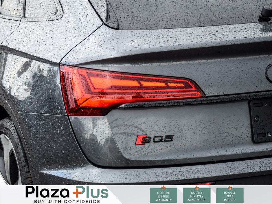 2023 Audi SQ5 Sportback Technik 1 Owner | Black Optic Package | Clean CarFax Report | Dimond Stitching | Certified |