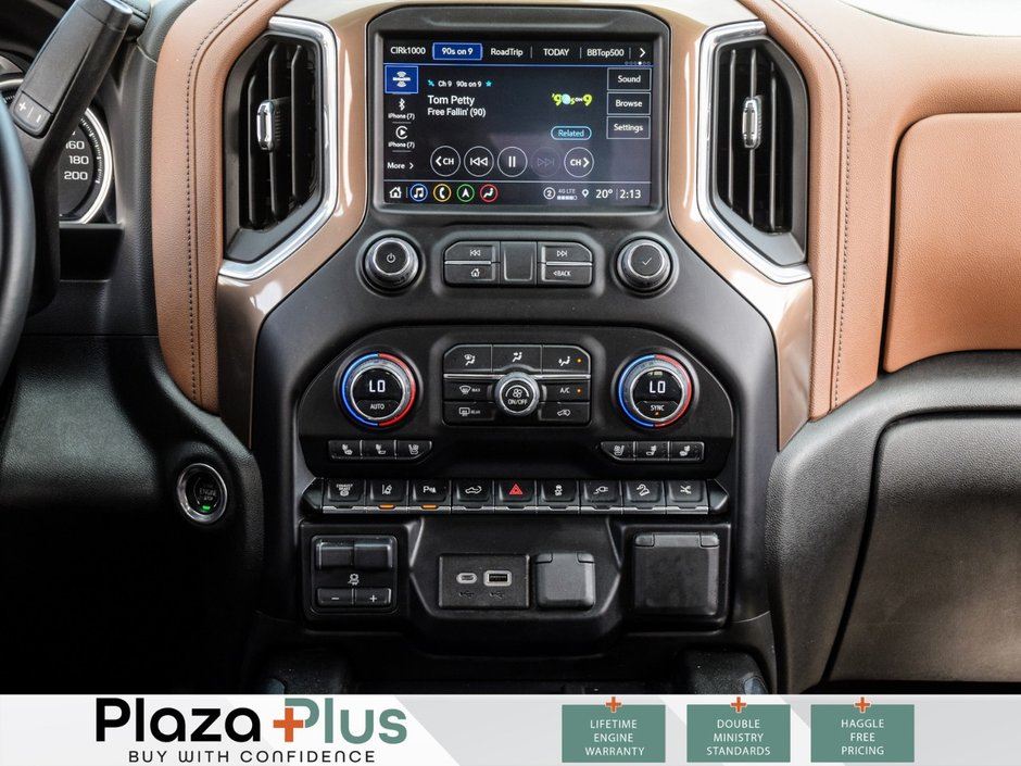 2023 Chevrolet Silverado 2500HD High Country 1 Owner | Clean CarFax Report | Gooseneck Hitch | Diesel |